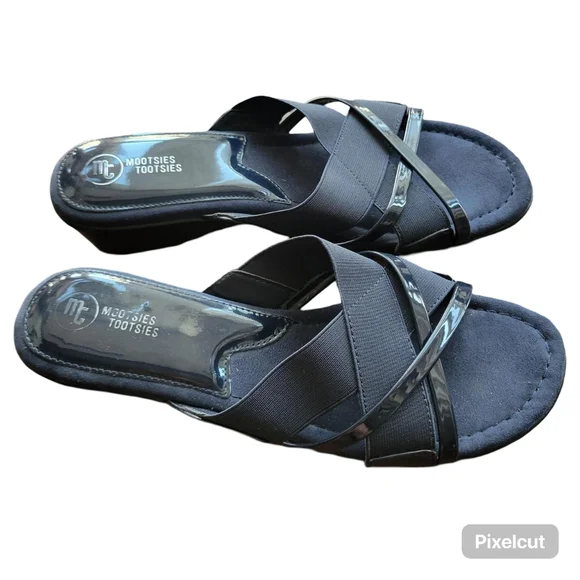 Mootsies Tootsies Navy Blue Patent Leather Strappy Sandals Size 9.5 - Picture 6 of 10